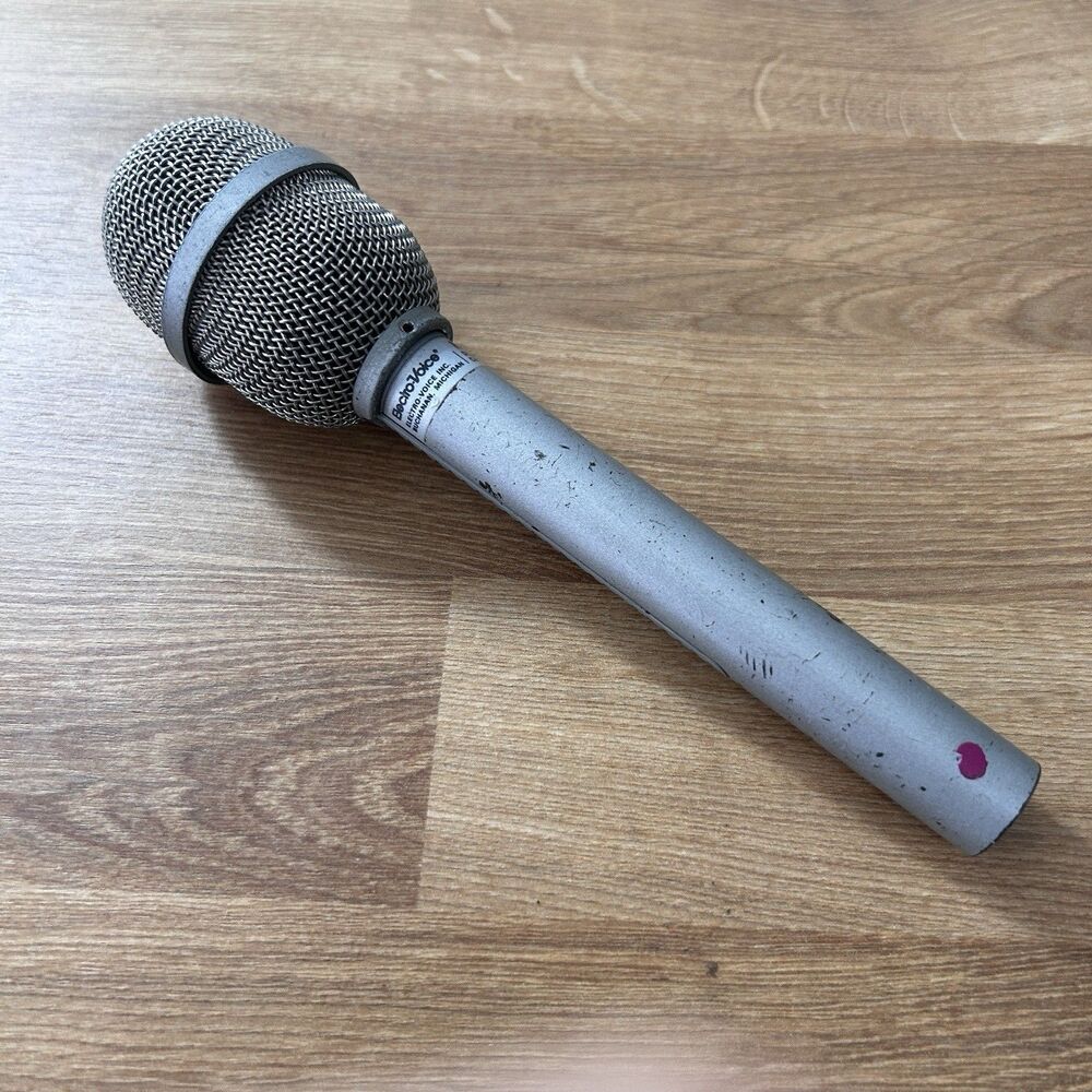 Electro Voice RE16 Variable-D Dynamic Supercardioid Microphone